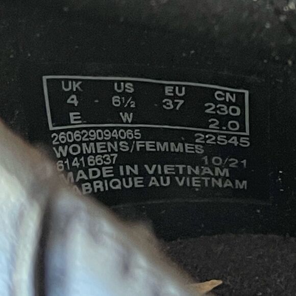 Clarks Women's May Marigold Slip-On Loafer size 6,5W - Picture 6 of 6